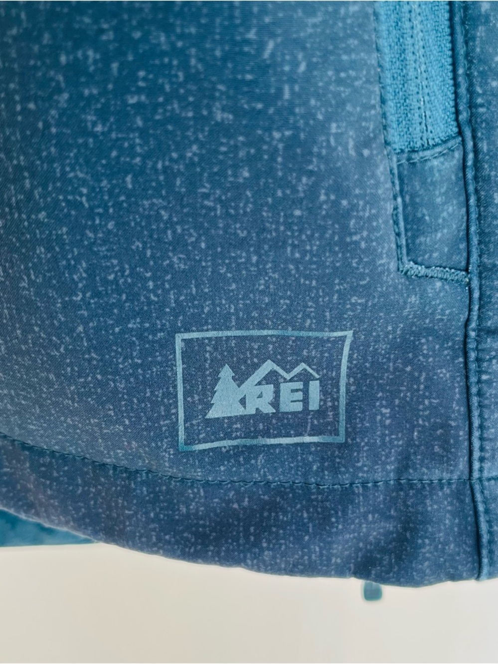 REI Men’s Large Softshell Hooded Jacket Blue Full Zip Lightweight Outdoor - Picture 3 of 15